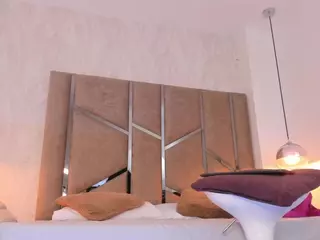 Martiinaa-Jones's Live Sex Cam Show