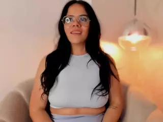 Martiinaa-Jones's Live Sex Cam Show