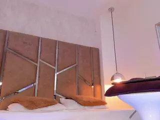 Martiinaa-Jones's Live Sex Cam Show