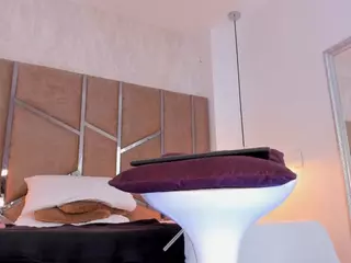 Martiinaa-Jones's Live Sex Cam Show