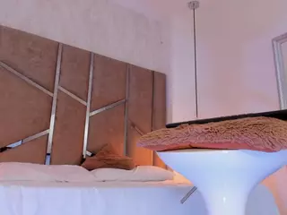 Martiinaa-Jones's Live Sex Cam Show