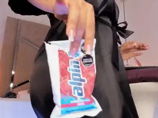 Martiinaa-Jones's Live Sex Cam Show