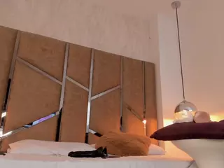 Martiinaa-Jones's Live Sex Cam Show