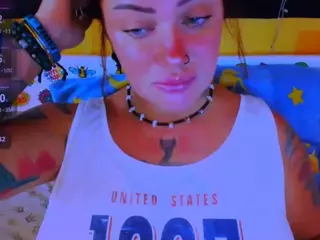 Ellie's Live Sex Cam Show