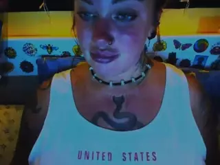Ellie's Live Sex Cam Show