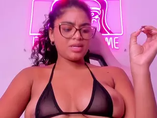 CarlyMonroe's Live Sex Cam Show