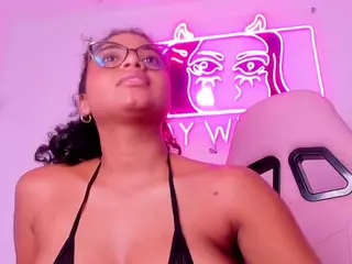 CarlyMonroe's Live Sex Cam Show