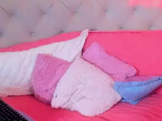 CarlyMonroe's Live Sex Cam Show