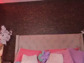 CarlyMonroe's Live Sex Cam Show