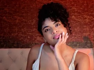 CarlyMonroe's Live Sex Cam Show