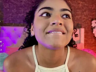 CarlyMonroe's Live Sex Cam Show