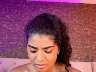 CarlyMonroe's Live Sex Cam Show