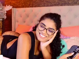 CarlyMonroe's Live Sex Cam Show