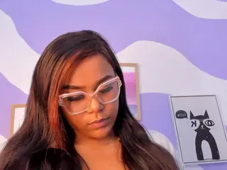 MONAAXXX's Live Sex Cam Show