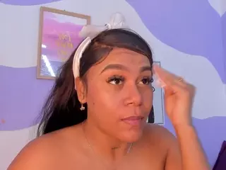 MONAAXXX's Live Sex Cam Show