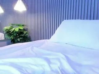 MaluDiazx's Live Sex Cam Show