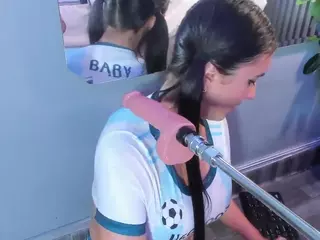 MaluDiazx's Live Sex Cam Show