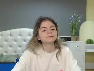 TinaRedly's Live Sex Cam Show