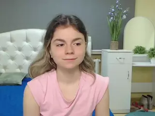 TinaRedly's Live Sex Cam Show
