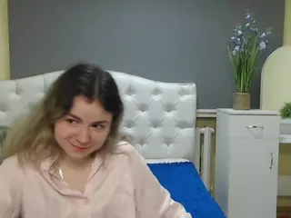 TinaRedly's Live Sex Cam Show