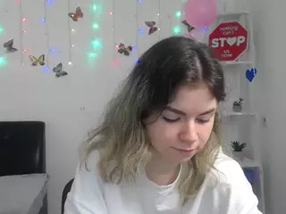 TinaRedly's Live Sex Cam Show