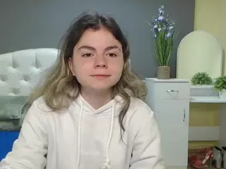 TinaRedly's Live Sex Cam Show