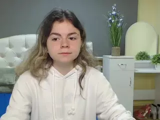 TinaRedly's Live Sex Cam Show