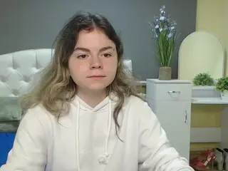 TinaRedly's Live Sex Cam Show