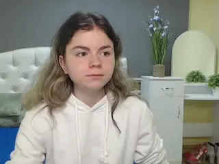 TinaRedly's Live Sex Cam Show