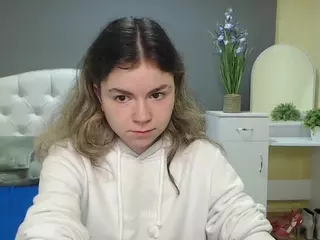 TinaRedly's Live Sex Cam Show