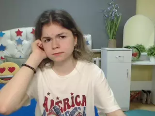 TinaRedly's Live Sex Cam Show