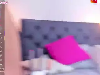 AMELIE's Live Sex Cam Show