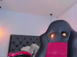 AMELIE's Live Sex Cam Show