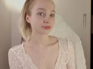Lisa-Babe's Live Sex Cam Show