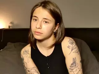 MazzyDoll's Live Sex Cam Show
