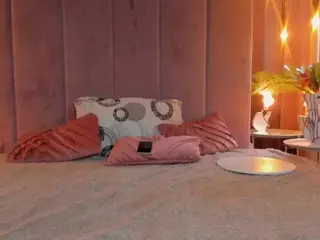 Candace-c's Live Sex Cam Show