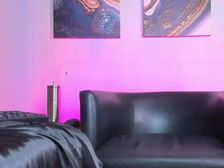 Matilda's Live Sex Cam Show