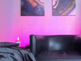 Matilda's Live Sex Cam Show