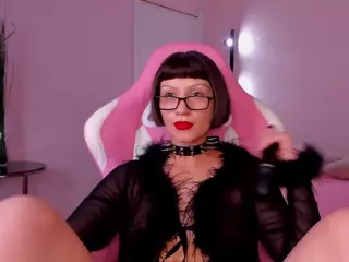 Matilda's Live Sex Cam Show