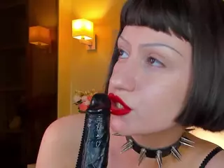 Matilda's Live Sex Cam Show