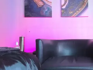 Matilda's Live Sex Cam Show