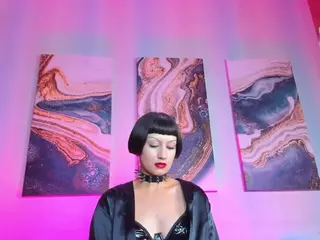 Matilda's Live Sex Cam Show
