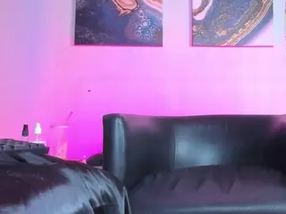 Matilda's Live Sex Cam Show