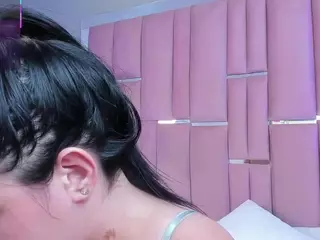 Arianna Vega's Live Sex Cam Show