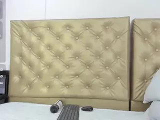 catalessa's Live Sex Cam Show