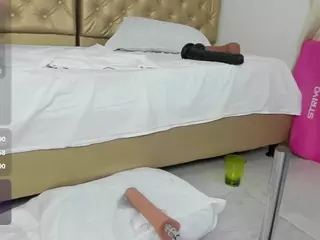 catalessa's Live Sex Cam Show