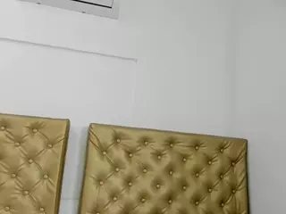 catalessa's Live Sex Cam Show