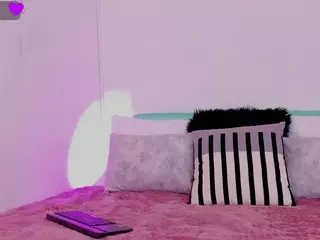 Emily-Ortiiz's Live Sex Cam Show