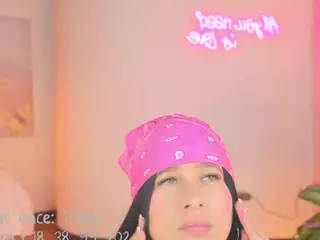 Lia Cox's Live Sex Cam Show