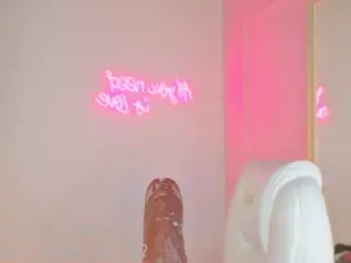 Lia Cox's Live Sex Cam Show